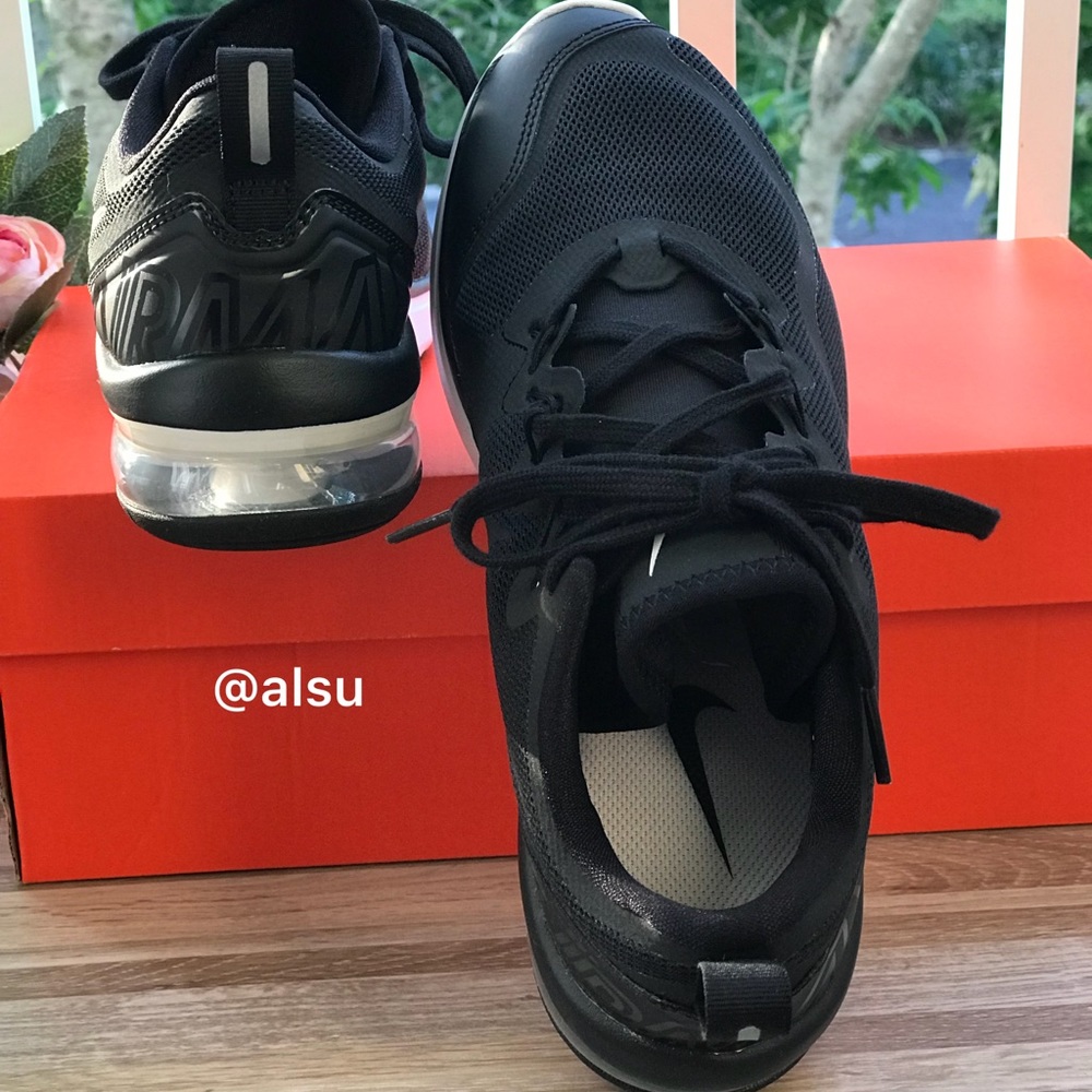 NWT Nike Air Max Fury Black WMNS - Picture 7 of 8